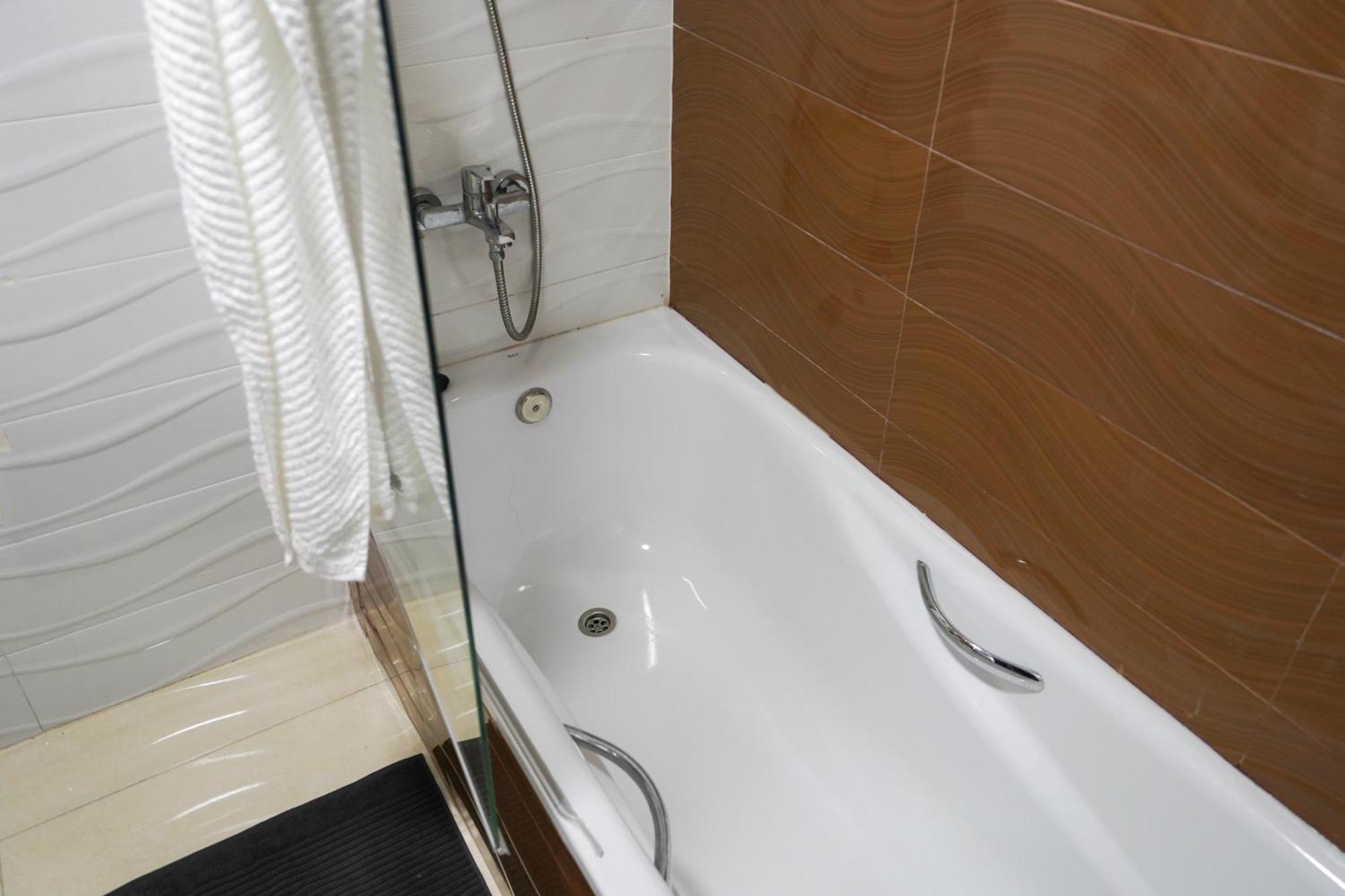 Appartement With Terasse 5 Min To Tanger Marina-Free Parking Экстерьер фото